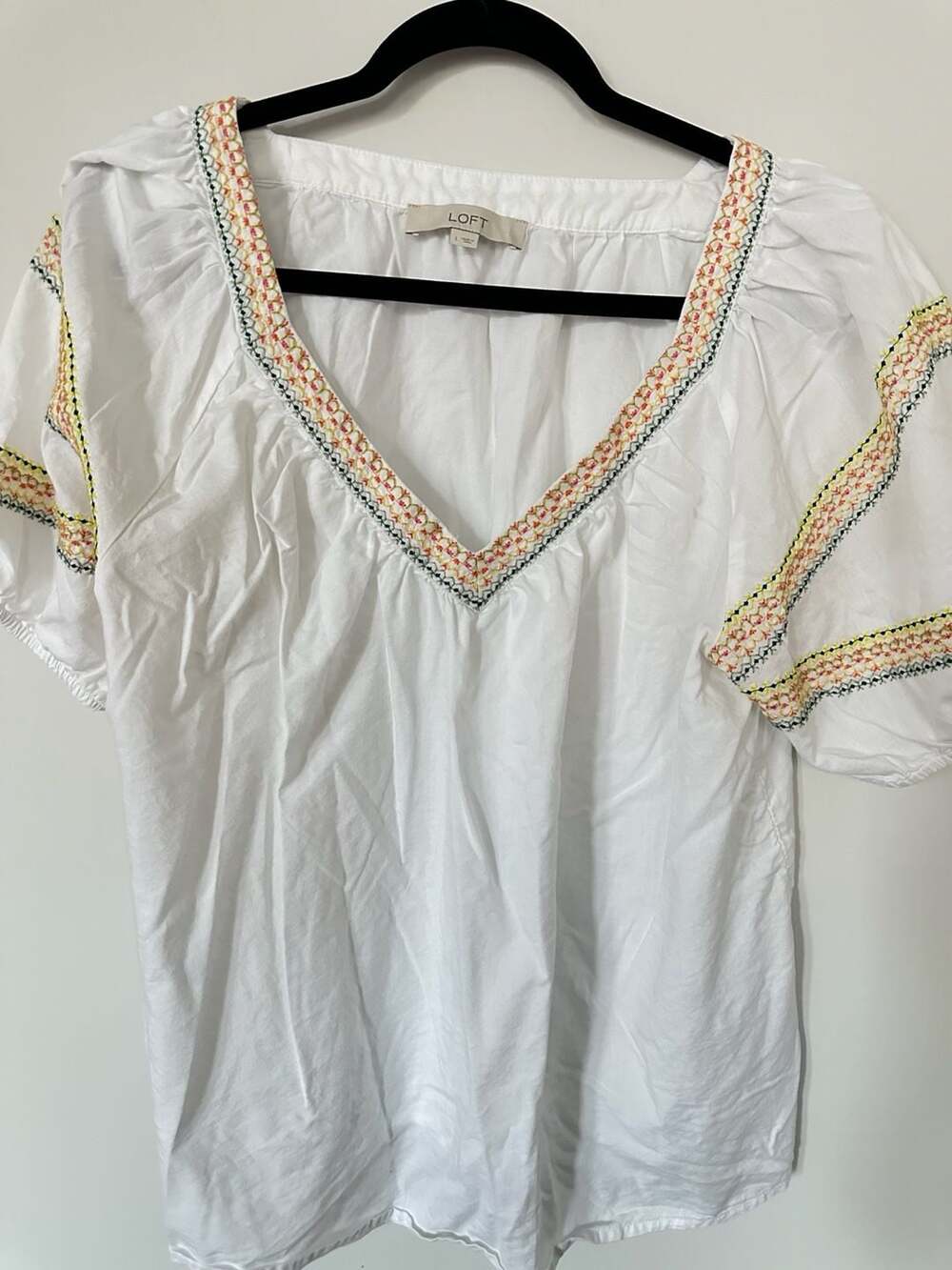 LOFT White Embroidered V-Neck Peasant Blouse Size L